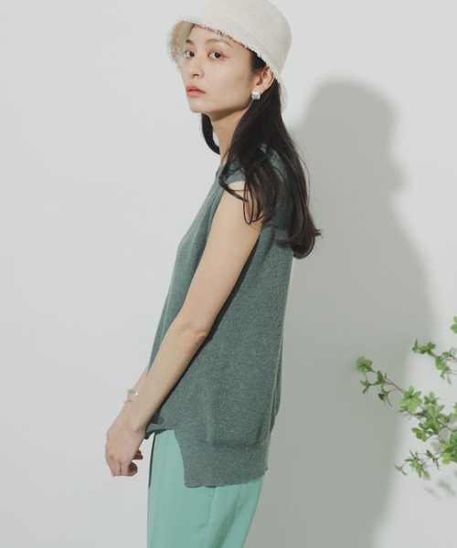 SENSE OF PLACE by URBAN RESEARCH（センスオブプレイスバイアーバンリサーチ）の「キーネックノースリーブトップ（ニット/セーター・レディース・ブラック/ベージュ/グリーン/ライトベージュ・ONE）」の12枚目の写真