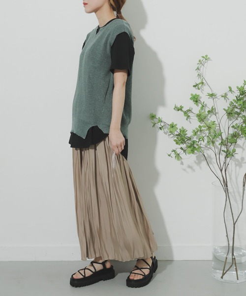 SENSE OF PLACE by URBAN RESEARCH（センスオブプレイスバイアーバンリサーチ）の「キーネックノースリーブトップ（ニット/セーター・レディース・ブラック/ベージュ/グリーン/ライトベージュ・ONE）」の8枚目の写真