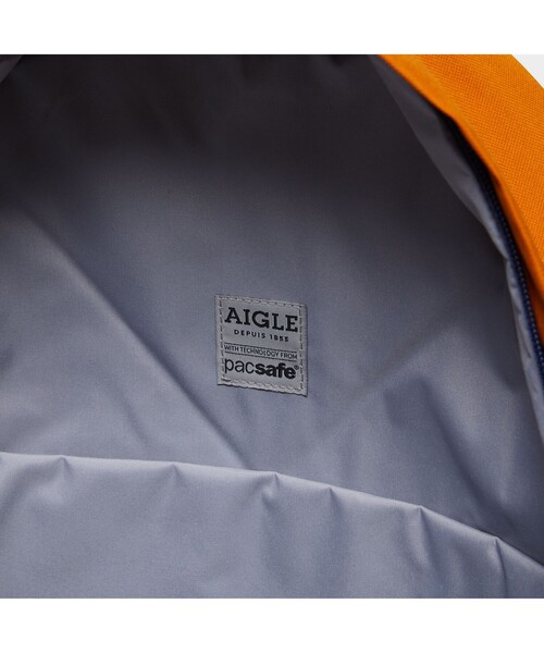 AIGLE(エーグル)の「ベラノ バックパック(バックパック/リュック・レディース・ブラック/ダークブルー・FREE)」の13枚目の写真