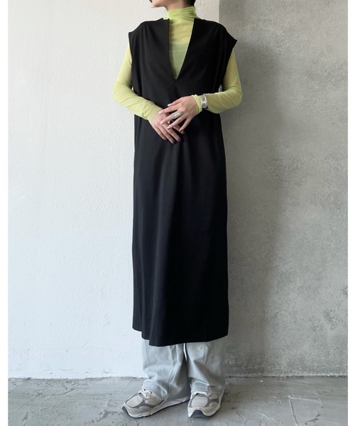 Solace（ソレイス）の「深Vネックベストワンピース（ワンピース・レディース・ブラック/アイボリー・FREE）」の13枚目の写真