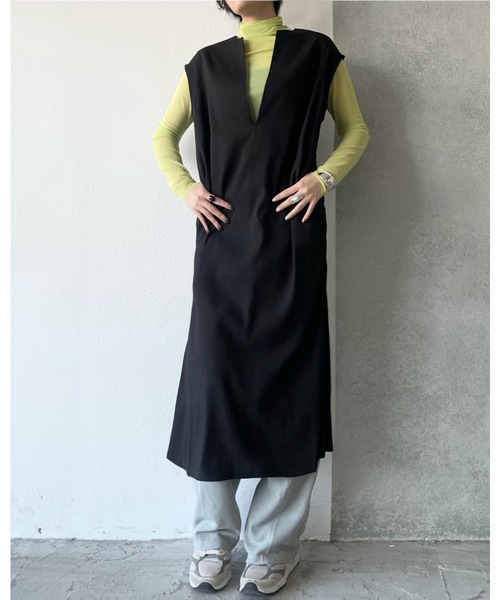 Solace（ソレイス）の「深Vネックベストワンピース（ワンピース・レディース・ブラック/アイボリー・FREE）」の18枚目の写真