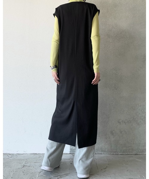 Solace（ソレイス）の「深Vネックベストワンピース（ワンピース・レディース・ブラック/アイボリー・FREE）」の20枚目の写真