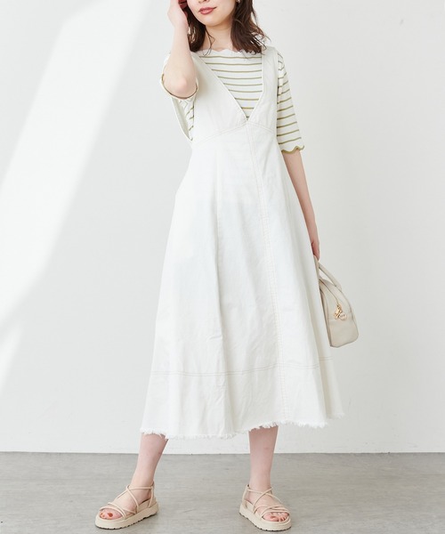 natural couture(ナチュラルクチュール)の「裾フリンジ配色ステッチジャンスカ(ワンピース・レディース・ブラック/ベージュ/インディゴブルー/アイボリー・FREE)」の2枚目の写真