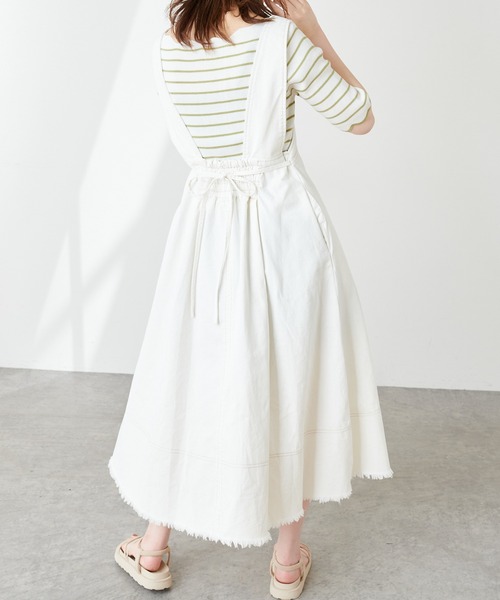 natural couture(ナチュラルクチュール)の「裾フリンジ配色ステッチジャンスカ(ワンピース・レディース・ブラック/ベージュ/インディゴブルー/アイボリー・FREE)」の5枚目の写真