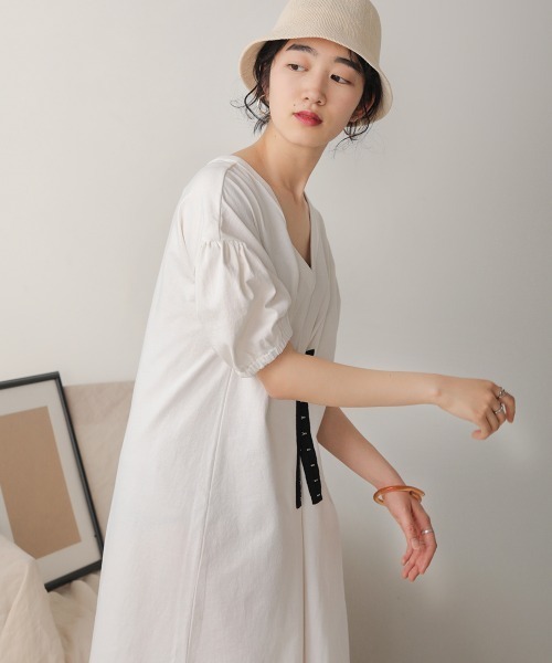 Bab（バブ）の「【WEB限定】２WAYデザインロングワンピース（ワンピース・レディース・パープル/オフホワイト/チャコール・38）」の16枚目の写真