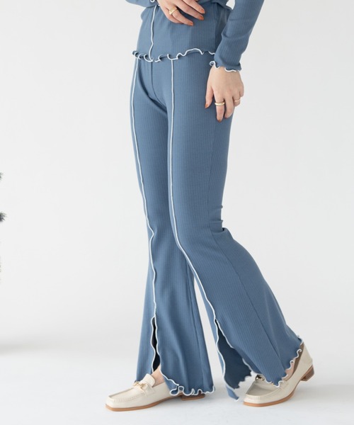 VRIA CHARME（バリアシャルム）の「リブメロウスリットフレアパンツ（その他パンツ・レディース・ライトグリーン/ブルー/ブラック/チャコールグレー・FREE）」の10枚目の写真