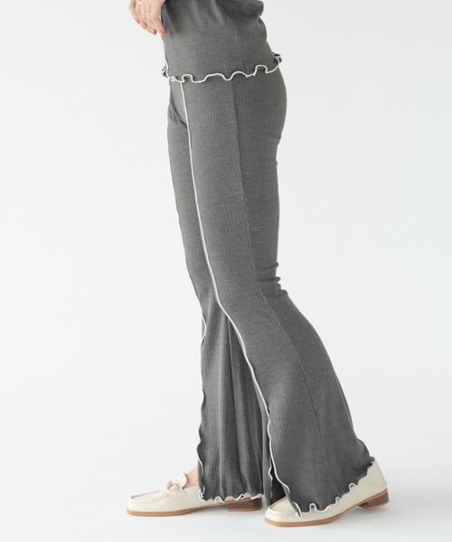 VRIA CHARME（バリアシャルム）の「リブメロウスリットフレアパンツ（その他パンツ・レディース・ライトグリーン/ブルー/ブラック/チャコールグレー・FREE）」の16枚目の写真