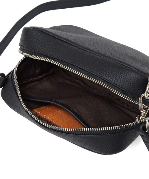 VitaFelice（ヴィータフェリーチェ）の「本牛革ミニスクエアショルダーバッグ（ショルダーバッグ・レディース・ブラック/ラベンダー/オフホワイト/サックスブルー/アッシュグレー/ワイン/プラム/グリーン/シルバー・FREE）」の21枚目の写真