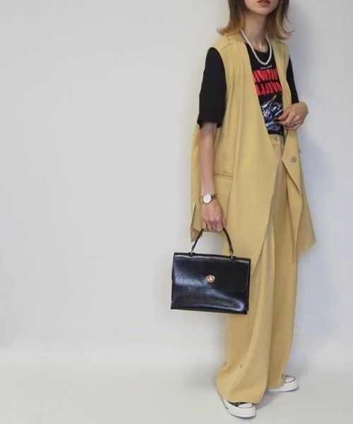 NEUNA（ヌナ）の「【ファッションインフルエンサーamoriaさん×neuna】セットアップスローブレスジャケット（ノーカラージャケット・レディース・ブラック/ベージュ/イエロー・FREE）」の8枚目の写真