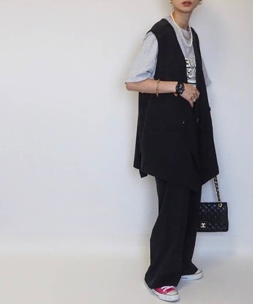 NEUNA（ヌナ）の「【ファッションインフルエンサーamoriaさん×neuna】セットアップスローブレスジャケット（ノーカラージャケット・レディース・ブラック/ベージュ/イエロー・FREE）」の13枚目の写真