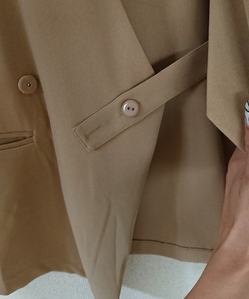 NEUNA（ヌナ）の「【ファッションインフルエンサーamoriaさん×neuna】セットアップスローブレスジャケット（ノーカラージャケット・レディース・ブラック/ベージュ/イエロー・FREE）」の12枚目の写真