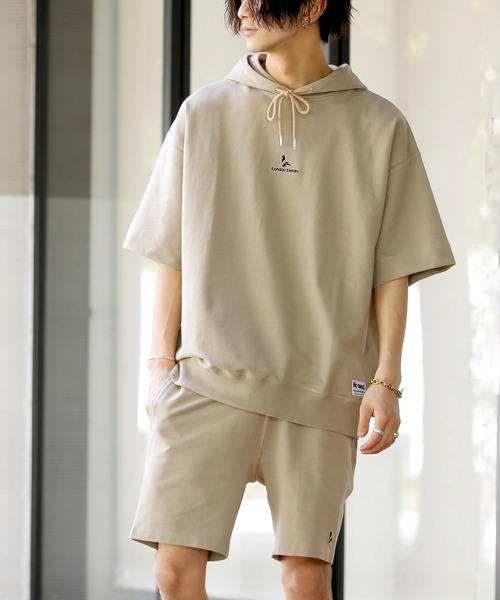 ADMIX/ATELIER SAB MEN（アドミックスアトリエサブメン）の「【 London Denim × No.sweat コラボ 】ミニ裏毛 オーバーサイズ プルオーバー パーカー（半袖）（パーカー・メンズ・オフホワイト/ブラック/ベージュ/カーキ/ネイビー/サーモンピンク・FREE）」の17枚目の写真