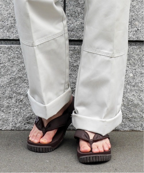 SHAKA（シャカ）の「LAWN SLIDE 22SSモデル（サンダル・レディース・ブラック/ダークブラウン/ブラウン系その他/ナチュラル/アーミー/ガンメタ/キナリ/オリーブ系/ベージュ系その他/モカ/ブラック系その他・4/7/10/5/8/6/9/11/23/24/29/28/26/27/22/25）」の14枚目の写真