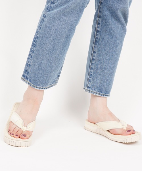 SHAKA（シャカ）の「LAWN SLIDE 22SSモデル（サンダル・レディース・ブラック/ダークブラウン/ブラウン系その他/ナチュラル/アーミー/ガンメタ/キナリ/オリーブ系/ベージュ系その他/モカ/ブラック系その他・4/7/10/5/8/6/9/11/23/24/29/28/26/27/22/25）」の22枚目の写真