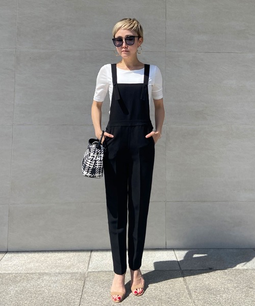 JENNE（ジェンヌ）の「美シルエットサロペット（サロペット/オーバーオール・レディース・ブラック・M/S/L）」の2枚目の写真