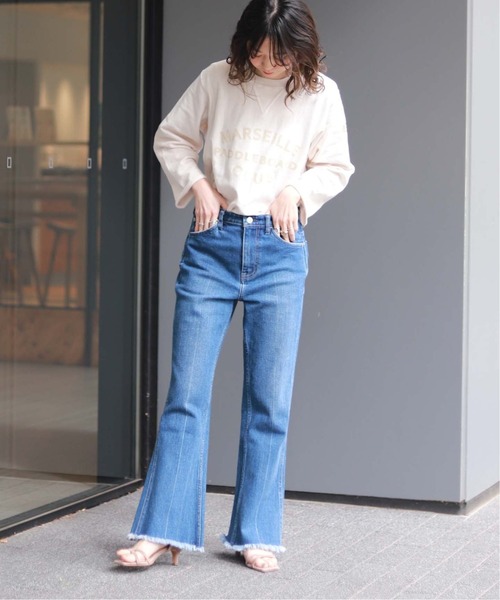 SLOBE IENA（スローブイエナ）の「【Healthy denim/ヘルシーデニム】SLOBE別注 フレアデニムパンツ【洗濯機洗い可】◆（デニムパンツ・レディース・ブルー・25/24/26）」の12枚目の写真