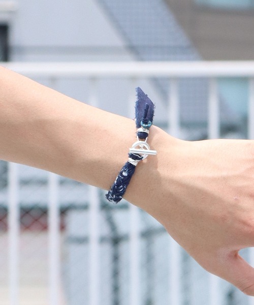 SunKu（サンク）の「SunKu/サンク BANDANA BRACELET バンダナ ブレスレット（ブレスレット・メンズ・ブラック/パープル/ネイビー/ブラウン/グレー/レッド/ピンク/ターコイズブルー/ライム/イエロー/オレンジ/グリーン/グレイッシュブルー/レッドパープル/ベージュ・FREE）」の8枚目の写真