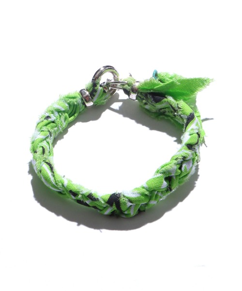 SunKu（サンク）の「SunKu/サンク BANDANA BRACELET バンダナ ブレスレット（ブレスレット・メンズ・ブラック/パープル/ネイビー/ブラウン/グレー/レッド/ピンク/ターコイズブルー/ライム/イエロー/オレンジ/グリーン/グレイッシュブルー/レッドパープル/ベージュ・FREE）」の6枚目の写真