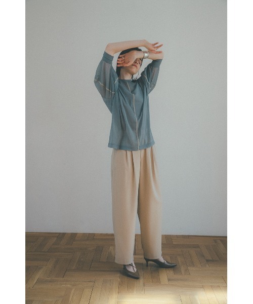 CLANE(クラネ)の「BASIC TUCK PANTS(スラックス・レディース・ブラック/オレンジ/ブルー/アイボリー・1/2/0)」の2枚目の写真