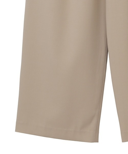 CLANE(クラネ)の「BASIC TUCK PANTS(スラックス・レディース・ブラック/オレンジ/ブルー/アイボリー・1/2/0)」の12枚目の写真