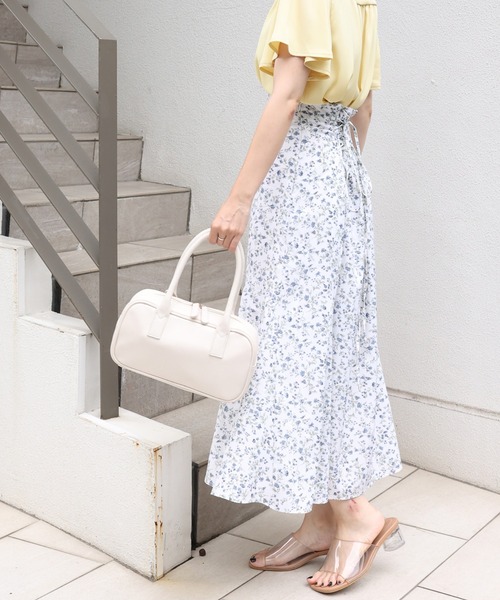 one after another NICE CLAUP（ワンアフターアナザーナイスクラップ）の「バックレースアップマーメイドスカート（スカート・レディース・ホワイト/ブラック/オフホワイト/その他1/その他2・FREE）」の3枚目の写真