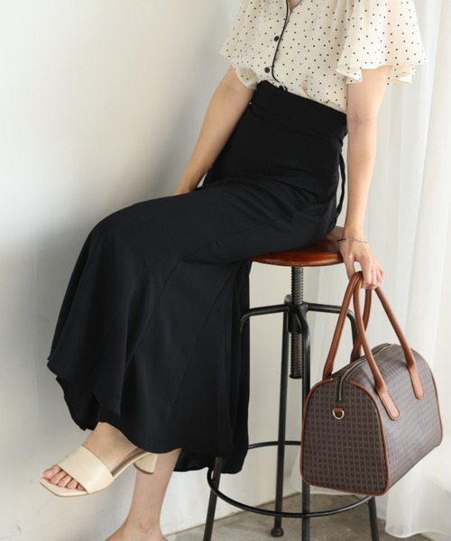 one after another NICE CLAUP（ワンアフターアナザーナイスクラップ）の「バックレースアップマーメイドスカート（スカート・レディース・ホワイト/ブラック/オフホワイト/その他1/その他2・FREE）」の4枚目の写真