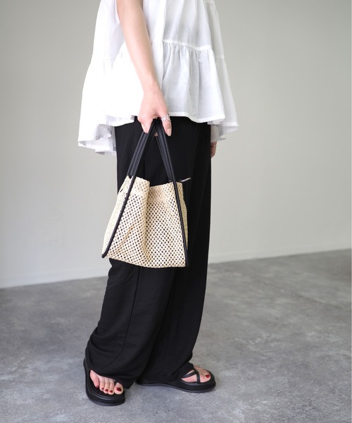 Riberry（リベリー）の「編み上げスクエアバッグ（ハンドバッグ・レディース・ブラック/ホワイト/ブラウン/ベージュ・FREE）」の15枚目の写真