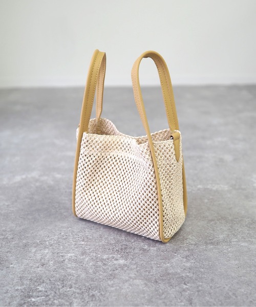 Riberry（リベリー）の「編み上げスクエアバッグ（ハンドバッグ・レディース・ブラック/ホワイト/ブラウン/ベージュ・FREE）」の12枚目の写真