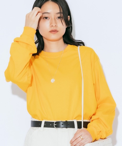 GILDAN(ギルダン)の「【GILDAN】ギルダン ロングスリーブカットソー ビッグシルエット 無地 クルーネック(Tシャツ/カットソー・レディース・ホワイト/ライトブルー/ブラック/ダークブラウン/ネイビー/グレー/チャコール/オリーブ/イエロー/オレンジ/アッシュグレー・S/M/L/2XL/XL/3XL)」の10枚目の写真