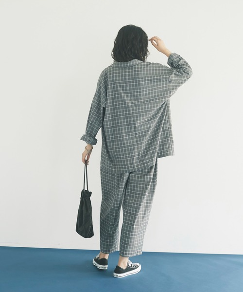 CRAFT STANDARD BOUTIQUE（クラフトスタンダードブティック）の「チェックエッグパンツ　＊◇（スラックス・レディース・グレー/ベージュ・M/L）」の17枚目の写真