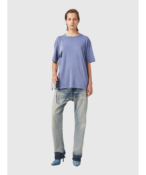 DIESEL(ディーゼル)の「レディース Tシャツ トップス カットソー シンプル ビッグシルエット スーパーリラックス(Tシャツ/カットソー・レディース・グレー/エンジ/ブルー・MEDIUM/X-SMALL/SMALL/LARGE)」の8枚目の写真