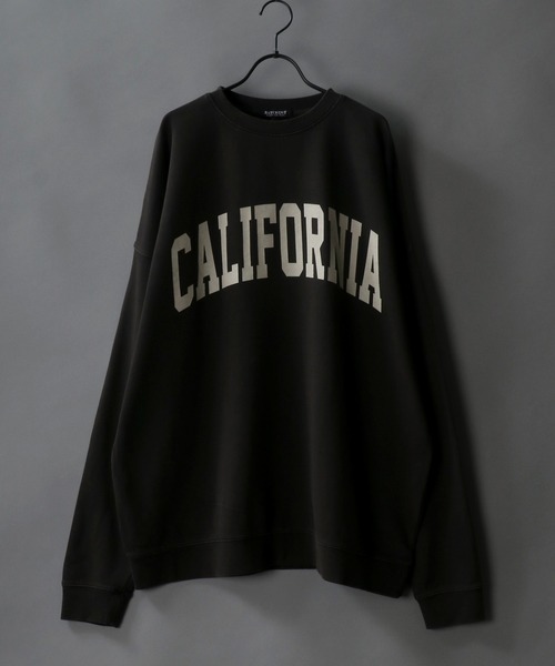 SITRY（シトリー）の「wide silhouette stone wash college print sweat shirt/ワイドシルエット ストーンウォッシュ カレッジロゴ スウェット シャツ/トレーナー（スウェット・メンズ・チャコールグレー/カーキ/グレイッシュベージュ・M/L）」の2枚目の写真