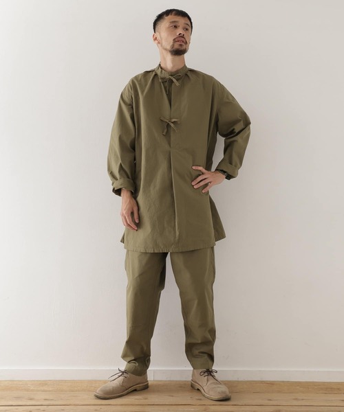 ARMY TWILL(アーミーツイル)の「ARMY TWILL Broken Twill Smock(シャツ/ブラウス・メンズ・ブラック/ベージュ/カーキ・MEDIUM/LARGE)」の9枚目の写真