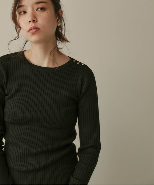 Bou Jeloud（ブージュルード）の「ヒートラウンドネック肩釦リブニット（ニット/セーター・レディース・ブルー/A/アイボリー/ブラック/イエロー/グレー/レッド/ブラウン・FREE）」の3枚目の写真