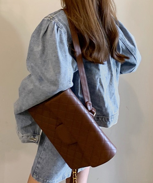 DAY CLOSET（デイ クローゼット）の「【セットアップ】今っぽデニムONデニム。パワショルデニムジャケット+ミニタイトスカート 上下2点セット レディース（セットアップ・レディース・ブラック/ブルー/ネイビー・L/M/S）」の13枚目の写真