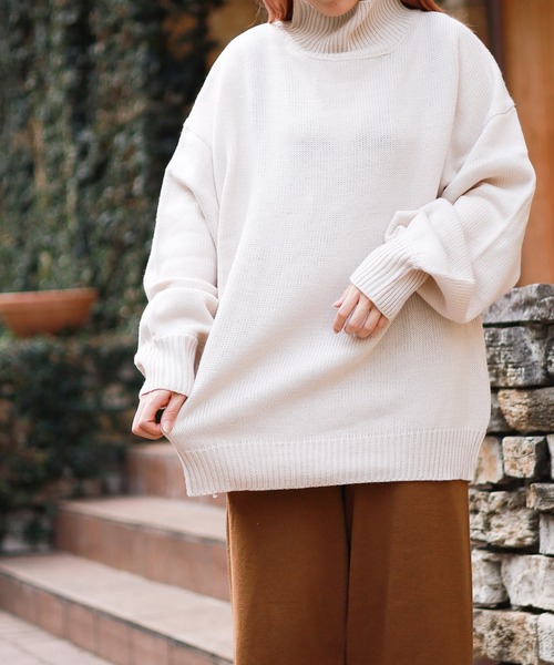 Bling Leads（ブリングリーズ）の「【Bling Leads】5ゲージ　オーバーサイズハイネックニット（ニット/セーター・レディース・ブラック/ベージュ/ブラウン/グリーン/チャコール・LARGE/MEDIUM/X-LARGE/SMALL）」の11枚目の写真