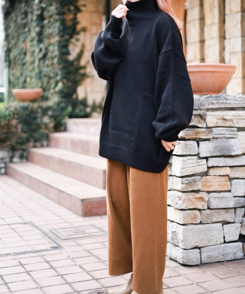 Bling Leads（ブリングリーズ）の「【Bling Leads】5ゲージ　オーバーサイズハイネックニット（ニット/セーター・レディース・ブラック/ベージュ/ブラウン/グリーン/チャコール・LARGE/MEDIUM/X-LARGE/SMALL）」の15枚目の写真