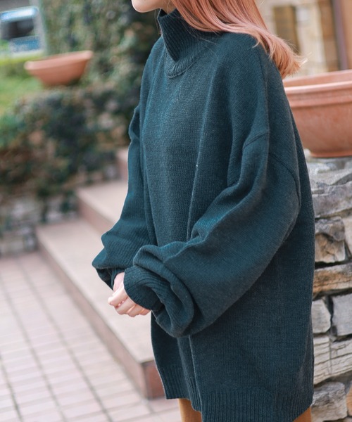 Bling Leads（ブリングリーズ）の「【Bling Leads】5ゲージ　オーバーサイズハイネックニット（ニット/セーター・レディース・ブラック/ベージュ/ブラウン/グリーン/チャコール・LARGE/MEDIUM/X-LARGE/SMALL）」の21枚目の写真