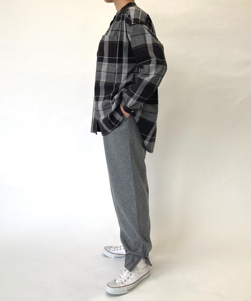 BROOKLYN OVERALL（ブルックリンオーバーオール）の「スタンドカラーギャザーシャツ（シャツ/ブラウス・レディース・チャコールグレー・FREE）」の5枚目の写真