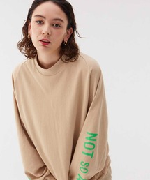 スリーブロゴ モックネック Tシャツ