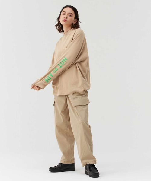 Not So Ape（ノットソーエイプ）の「スリーブロゴ モックネック Tシャツ（Tシャツ/カットソー・メンズ・ホワイト/ブラック/ベージュ・MEDIUM/LARGE/X-LARGE）」の17枚目の写真