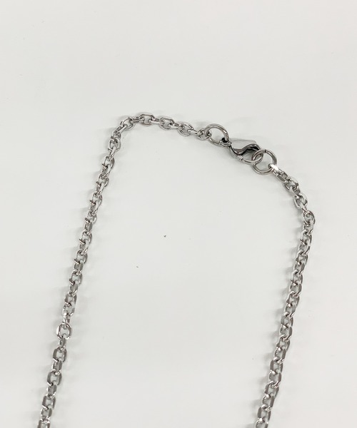 TWENTYONEAUGUST(トゥエンティワンオーガスト)の「A'GEM/9 × .kom『TWENTY ONE AUGUST』DIAMOND SMILEY FACE /ラインストーン スマイルネックレス(ネックレス・メンズ・シルバー・FREE)」の6枚目の写真