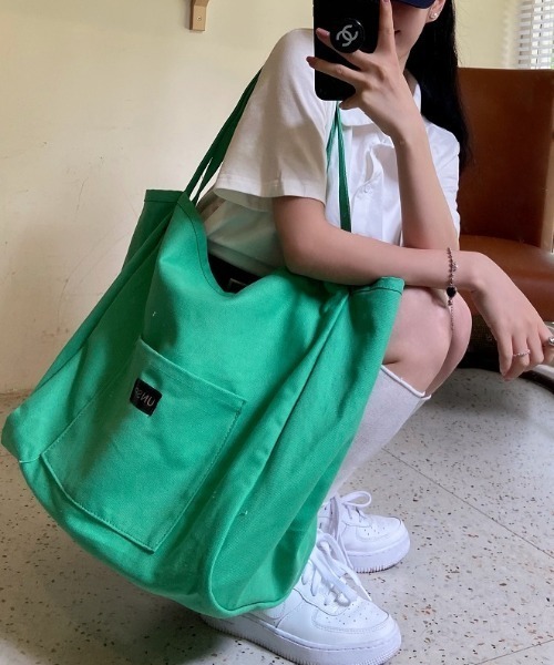 KOR（ケーオーアール）の「キャンバスカラートートバッグ（トートバッグ・レディース・イエロー/グリーン/オレンジ/ピンク・FREE）」の2枚目の写真