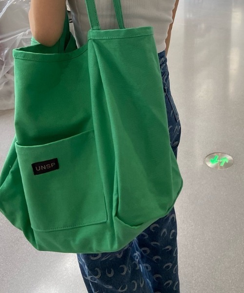 KOR（ケーオーアール）の「キャンバスカラートートバッグ（トートバッグ・レディース・イエロー/グリーン/オレンジ/ピンク・FREE）」の12枚目の写真