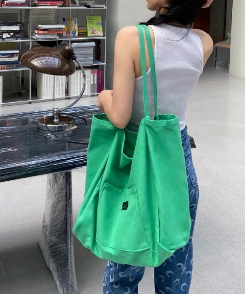 KOR（ケーオーアール）の「キャンバスカラートートバッグ（トートバッグ・レディース・イエロー/グリーン/オレンジ/ピンク・FREE）」の11枚目の写真