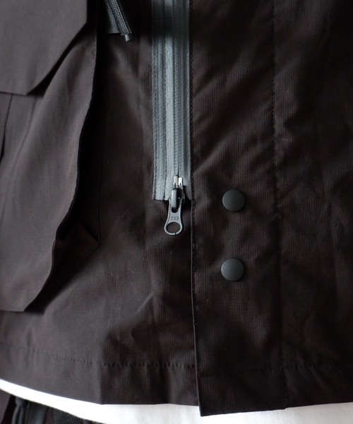 MANASTASH(マナスタッシュ)の「MANASTASH/マナスタッシュ EXTRA MILE INFINITY JACKET エクストラマイルインフィニティジャケット 7122038(ブルゾン・メンズ・ブラック/オリーブ・MEDIUM/LARGE/X-LARGE)」の3枚目の写真