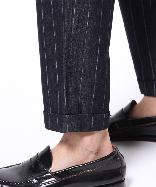 EDIFICE（エディフィス）の「◇PRODUCT F モチーフデニム 1タッククロップドパンツ（デニムパンツ・メンズ・ネイビー/ダークブルー・42/44/46/48/50）」の5枚目の写真