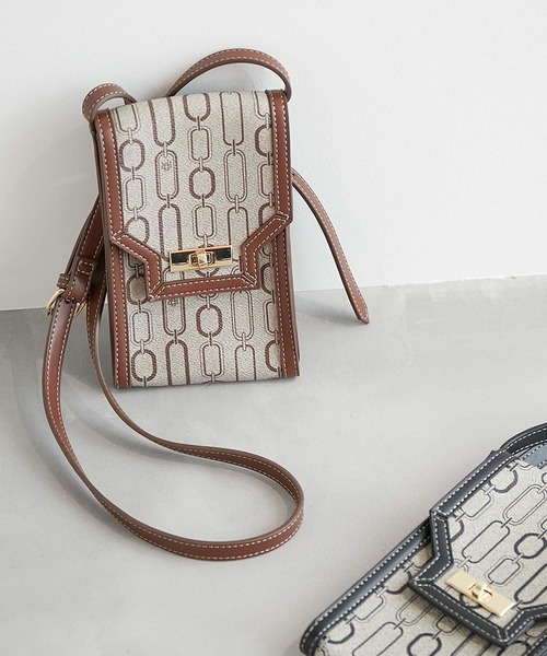 ROPE' PICNIC(ロペピクニック)の「モノグラムフラップミニショルダーバッグ(ショルダーバッグ・レディース・ブラック系その他/ブラウン・FREE)」の2枚目の写真