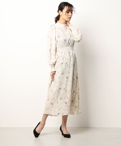 花柄スタンドフリルワンピース ワンピース Earth Music Ecology アースミュージックアンドエコロジー のファッション通販 Zozotown 花柄スタンドフリルワンピース ワンピース Earth Music Ecology アースミュージックアンドエコロジー のファッション通販 Zozotown