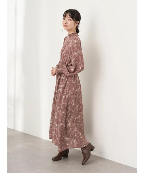 earth music&ecology(アースミュージックアンドエコロジー)の「花柄スタンドフリルワンピース*(ワンピース・レディース・ブラック/レッド系その他/アイボリー・FREE)」の17枚目の写真